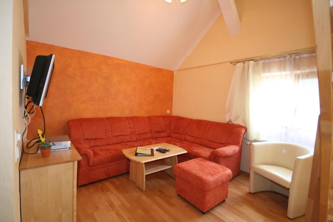 Pichlhof Apartments - Comfort Near Planai سخلادميخ الغرفة الصورة